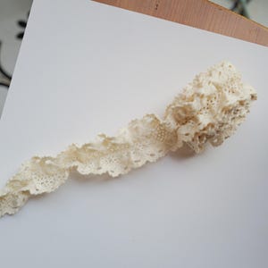 5ヤード 3.5 cm 1.37インチ幅 ベージュ コットン 伸縮性 フリル 伸縮性生地 DIY 子供用スカート ドレス カーテン 縁取り レース トリム リボン T10N1068P250217Y