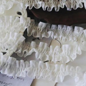 10 Meter 2,5 cm 0,98" breit ivory Soft Mesh Falten Spitze Spitzenband DIY Rock Kleid Vorhang Kanten Material Zubehör Z1T716P250405T