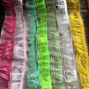 5 Yards 2-2,6 cm breit doppelte Schichten Tüll elastische Spitzenbesatz Band rot/rosa/weiß/grün Material C43P30K250324V