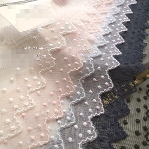 5m breites schwarze/elfenbein/marine/lila/rosa/blau gepunktete Gaze Stickerei Rock Kleid Einfassung Spitzenband Zierschleife T19X117W200316B