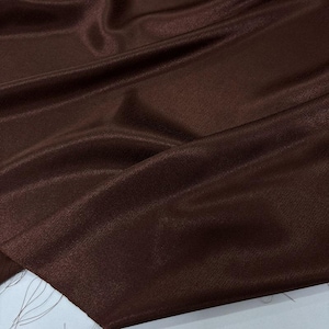 Traje de vestido, falda, camisa, pantalones, chaleco, top, tela satinada jacquard con textura vertical brillante color café V51K226V260420C