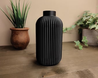 Modern Ribbed Vase | Minimalist Home Decor