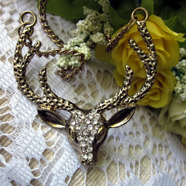Charm antler necklace vintage style