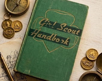 Vintage 1947 Girl Scout Handbook Troisième impression nouvelle édition 1948 à couverture rigide souvenirs