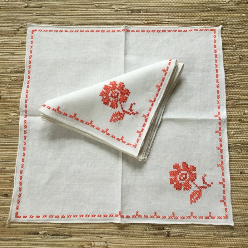 Embroidered Linen Tablecloth 4 Napkins Vintage Handmade Autumn Orange Cross Stitch 48 Table Topper