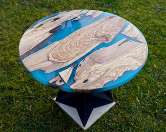 Couchtisch aus Olivenholz und Epoxidharz / Couchtisch aus Olivenholz und Harz, eisblauer Beistelltisch aus Harz, handgefertigter, einzigartiger moderner Tisch, Unikat