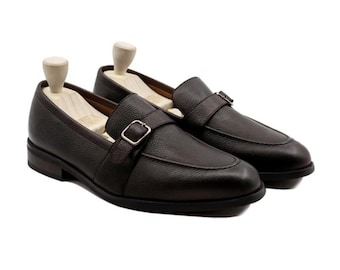 Zapatos de vestir formales de lujo para hombre, de cuero marrón con hebilla tipo monk strap, hechos a mano.