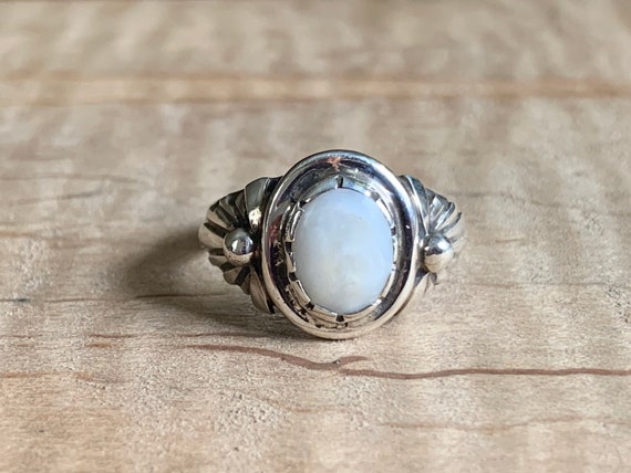 Vintage White Buffalo Navajo Sterling Silver Ring… - image 4