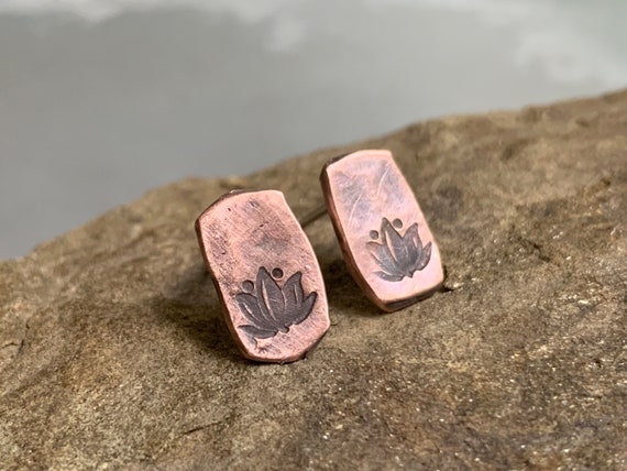 Botanical Copper Studs - 11x7mm - Unique Sacred Lotus Floral Earrings - Rustic Organic Everyday Fashion - 7th Anniversary Gift for Her