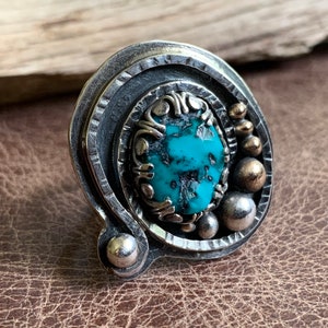 Unique Morenci Old Stock Turquoise Nugget Metalsmith Statement Ring 8.25 - Collector&#39;s Jewelry Mixed Metal Gold Bronze 925 Sterling Silver