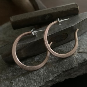 Chunky 1" Brushed Gold Bronze Hoops - Unique Forged Metalwork Earrings Classic Style Everyday Wear Jewelry - 8th Anniversary Gift for Her