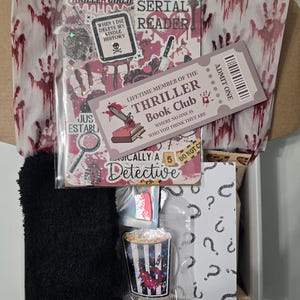 Blind Date with a Kindle Mystery Box | E-Reader Blind Date with A Book Box | Includes Insert, Magnetic Grip, Charm, Dust Plug and More! image 11