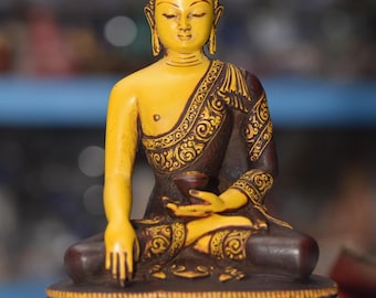 9 Inch Shakyamuni Buddha Statue – Serene Meditation Buddha Figurine, Spiritual Home Decor, Zen & Buddhist Art Sculpture