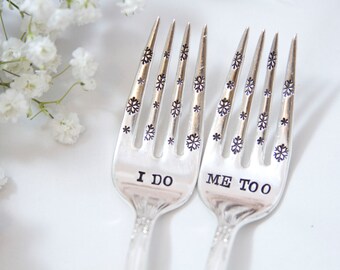 I Do, Me Too "Scattered Snowflakes" Wedding Cake Fork Set  - Stamped Forks - Personalized with your Wedding Date - December Wedding