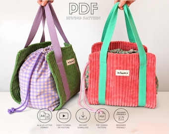 Puede incluir: Dos bolsos de pana con cierre de cordón. El bolso izquierdo es verde con asas moradas y un interior de cuadros vichy morados y amarillos. El bolso derecho es rosa con asas verde menta y un interior de cuadros verdes y rosas. Texto: PDF SEWING PATTERN.
