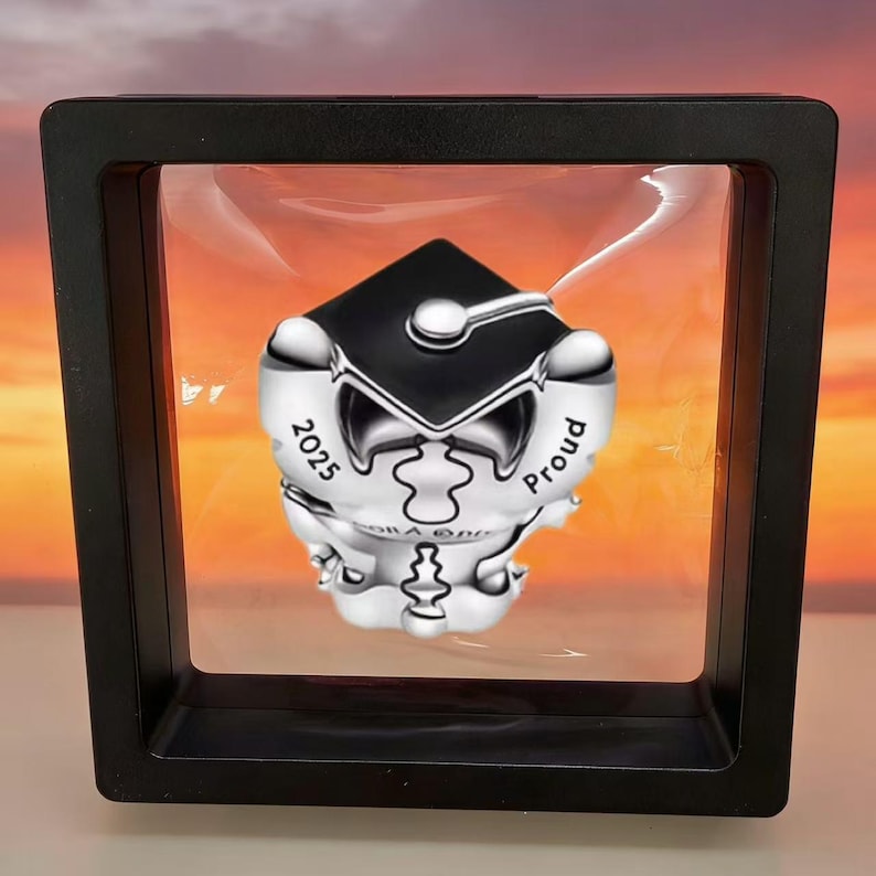 Adornos navideños de graduación de Disney Stitch, colgante de pulsera, colgante de plata, regalo para ella, colgante de viaje, regalo del Día de la Madre. imagen 2
