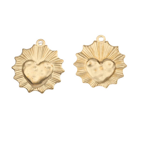 Pendentif cœur ex voto en laiton brut cœur flamboyant fabrication de bijoux AA31