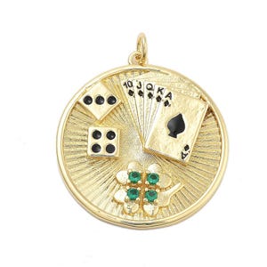 Médaille porte bonheur pendentif symboles porte chance Plaqué Or 18k