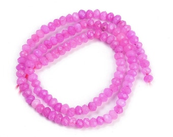 Perles jade naturel teinté magenta, rondelles facettées, fil perles 4 mm pour création bijoux