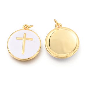 Pendentif rond motif croix plaqué or pendentif émaillé blanc 17 mm
