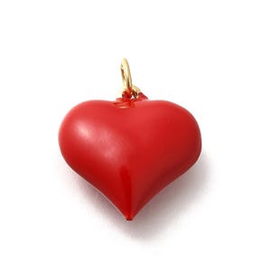 Pendentif cœur rouge émaillé breloque cœur rouge en laiton plaqué or longueur de 18 mm