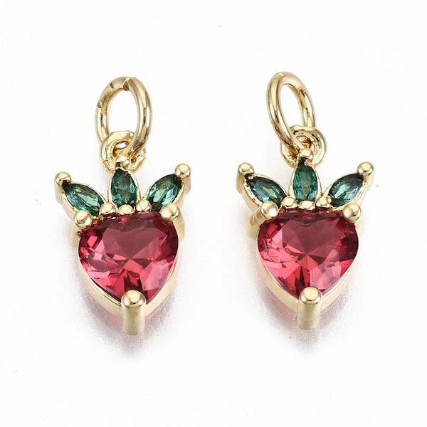 Pendentif fraise laiton doré zircones rouge et verte 13 mm pendentif fruit