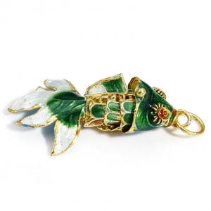 Pendentif Poisson Articulé Cloisonné en Laiton Émaillé – Bijou Vintage Style Asiatique Coloré