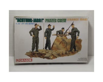 Military Model Kit Dragon 1/35 Achtung-Jabo Panzer Crew France 1944 Sealed 2003