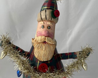 Holiday Santa Claus Gourd Decoration Holiday Santa Decor Folk Art Santa Christmas Ornaments Dried Natural Gourds Santa Claus Figurine