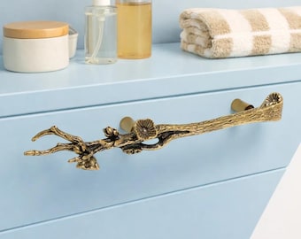 Handmade Brass Flower Cabinet Handle, Decorative Animal Door Pull,Drawer Knobs & Pulls,Furniture Renovation