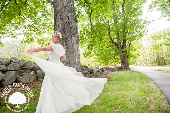 Vintage Ivory 1930s Wedding Dress/ Alternative Wed