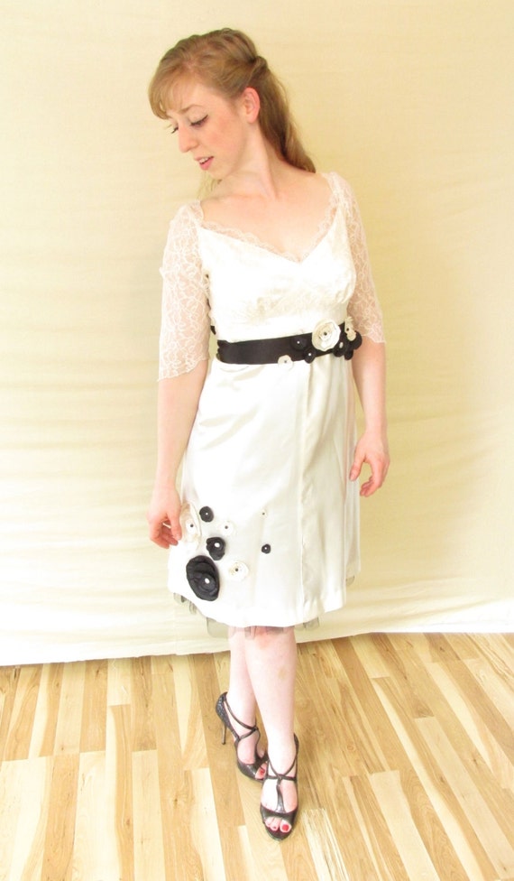 1950s Upcycled Vintage Wedding Dress/ Alternative… - image 2