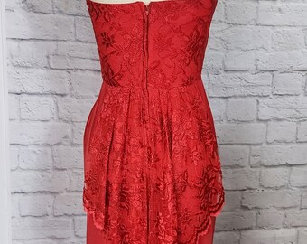 open lace back dress Petal and Pup Women's Teresa One Shoulder Midi Dress main image 0