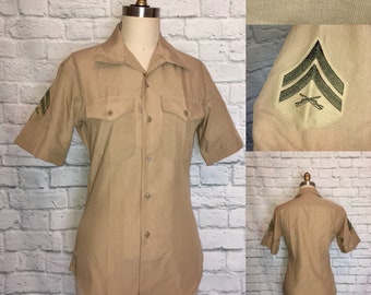 Womens Tan Beige Uniform Shirt- Safari Chest Pockets Size Small 14.5 neck chest 38