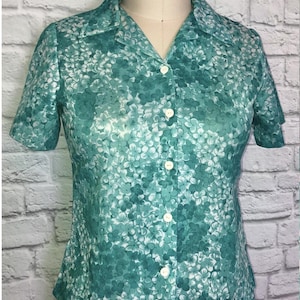 vintage 70s Green Floral Blouse Top Disco collar Short sleeve Floral Print Shirt vintage retro blouse