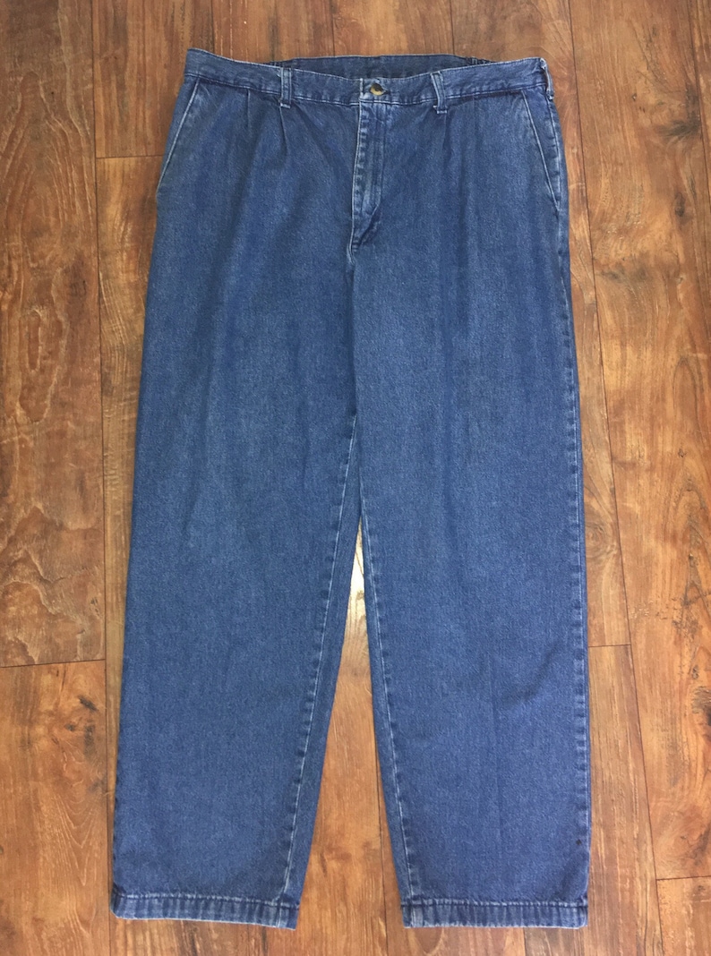 80s Pleated High waist Mom Jeans Medium Dark Wash Stranger things pants Plus Size 36x 30 Elle Eleven Costume