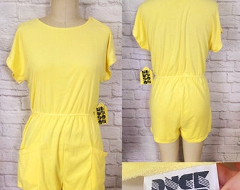 70s/80s Lemon Yellow Terrycloth Romper, shorts Snap shoulder, pockets Sz L