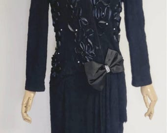 80s black crinkle Knit dress rhinestone 3D ribbon detail size small medium