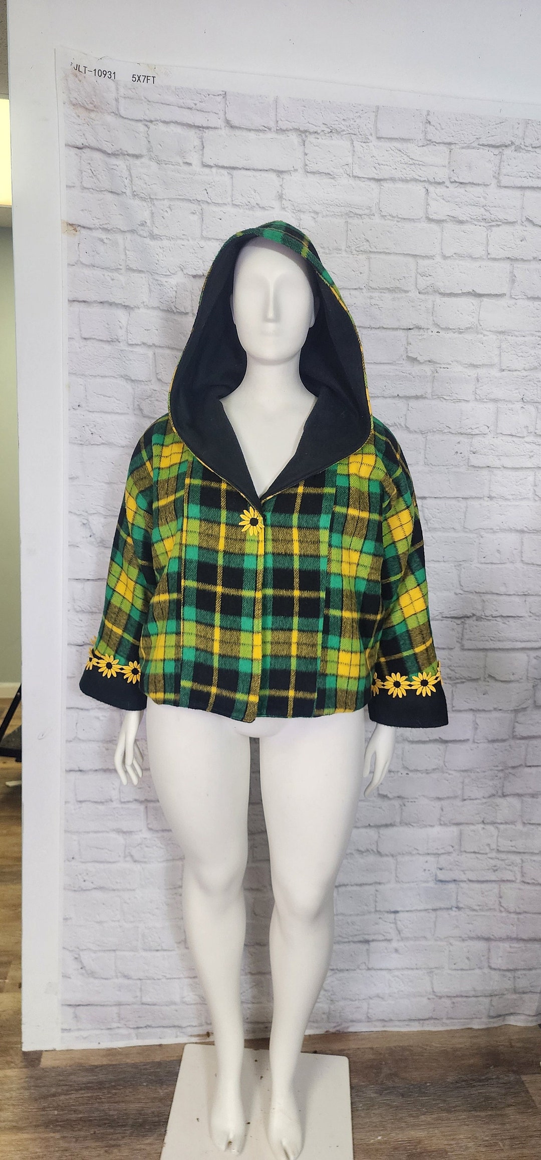Y2K Plaid Jacket, Green Yellow Plaid Fleece, Hooded Crop, Daisy