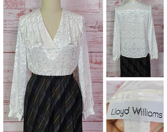 80s Pleated fan collar V neck front Blouse white matte satin tone on tone animal pattern Long Sleeve Button Front