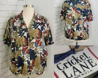 80s Blouse, Safari Camp Animal Print , Casual Shirt Top, Button front Collared, parrot tiger Short Sleeves 1980s  vintage retro Plus size