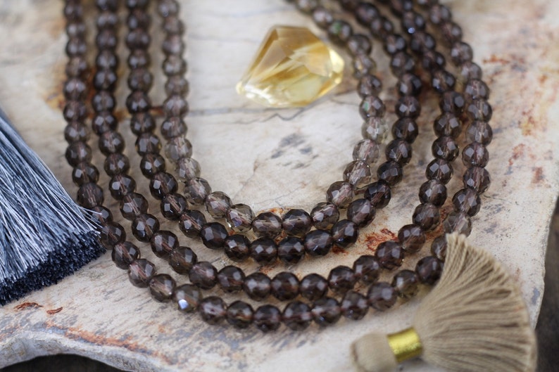 SQ334 69 pcs Winter 15.5 Strand Natural Dark Brown Sparkly Craft Jewelry Making Supplies Smoky Quartz : 6mm Faceted Round Beads