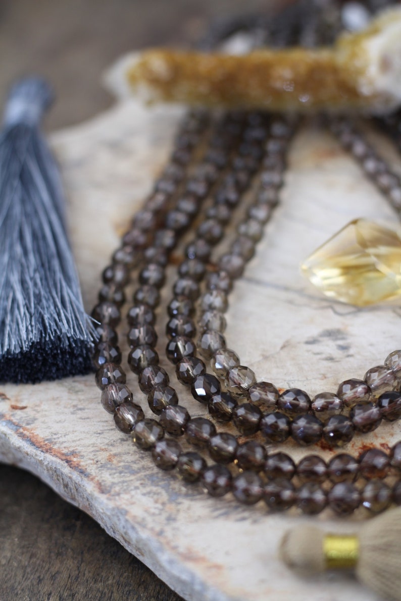 SQ334 69 pcs Winter 15.5 Strand Natural Dark Brown Sparkly Craft Jewelry Making Supplies Smoky Quartz : 6mm Faceted Round Beads