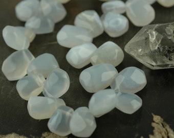 Campo de lavanda: azul pastel, contas de briolette de calcedônia natural roxa, perfuradas na parte superior, 14x15mm, 20 contas soltas, suprimentos para fabricação de joias, CH275