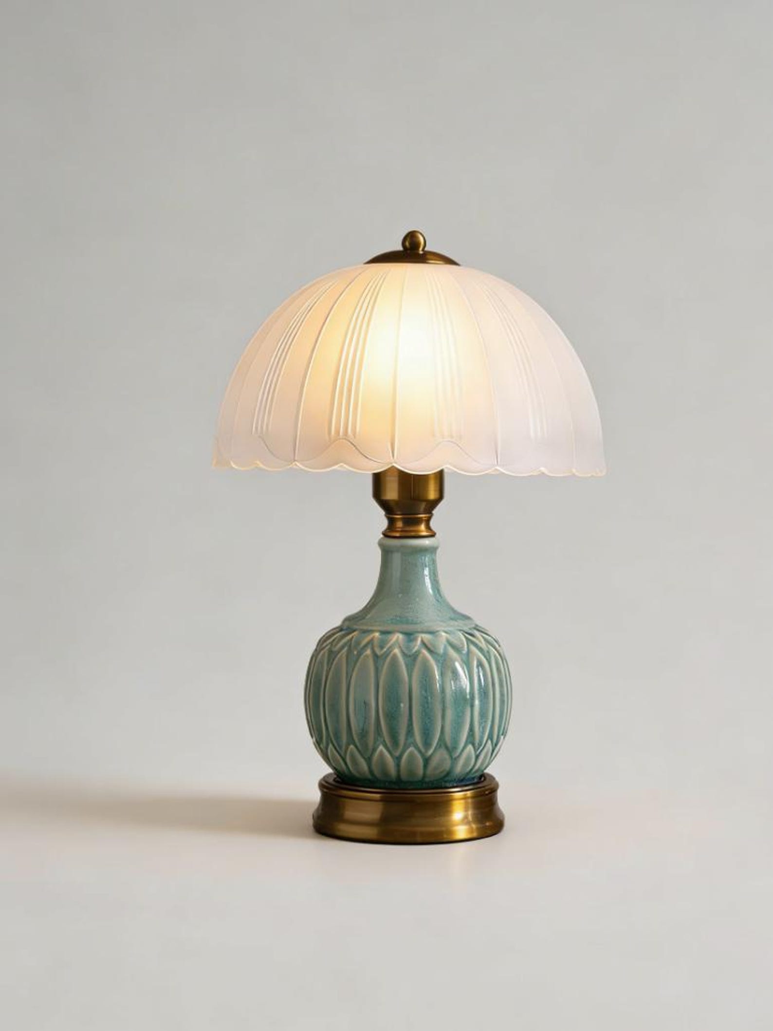 16" Vintage Ceramic Table Lamp with Glass Shade - 3-Level Brightness Bedside & Desk Light