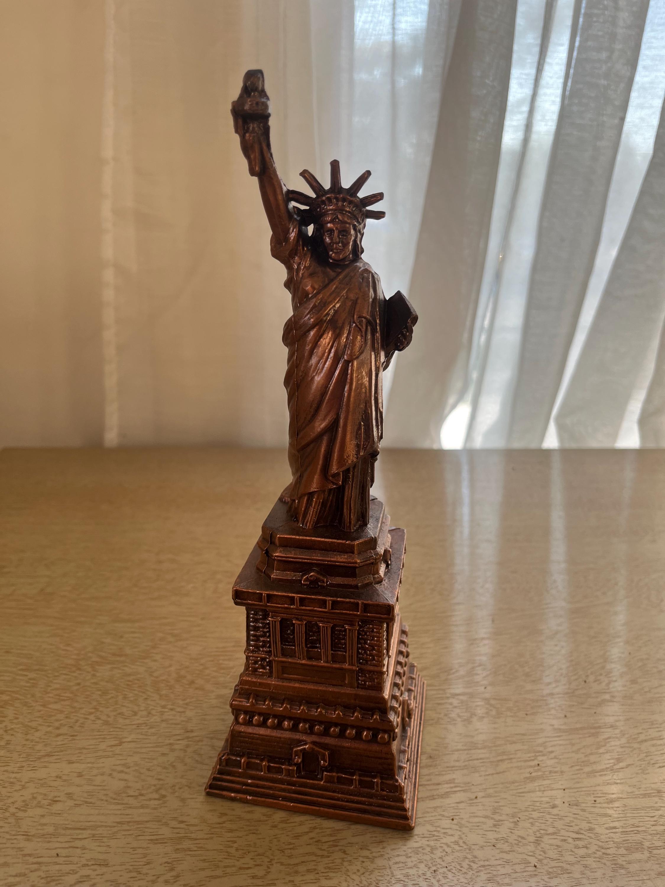 Statue Liberty Bank - Etsy Canada