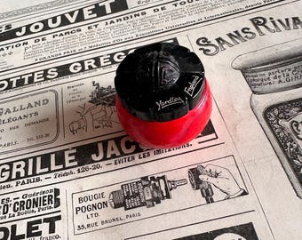 Raro tarro de maquillaje Yardley de los años 30 con diseño de abeja y tapa de baquelita.