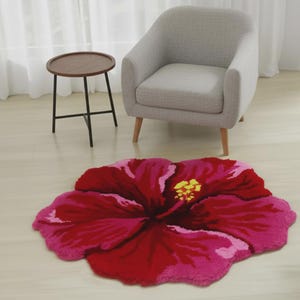 Hibiscus Flower Rug Aesthetic Bathroom Mat, Pink Red Floral Tufted Rug, Cute Flower Bath Mat, Non Slip Floor Carpet, Tropical Room Decor