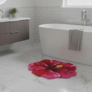 Hibiscus Flower Rug Aesthetic Bathroom Mat, Pink Red Floral Tufted Rug, Cute Flower Bath Mat, Non Slip Floor Carpet, Tropical Room Decor