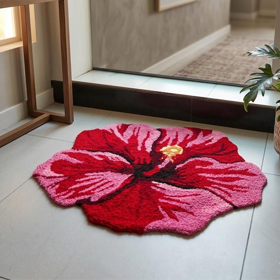 Hibiscus Flower Rug: Pink Red Tufted Bath Mat, Tropical Shaggy Decor